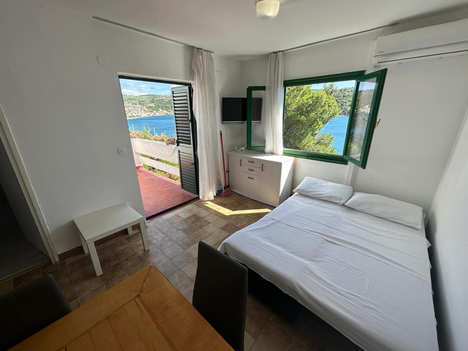Povlja Bungalows Buitenkant foto