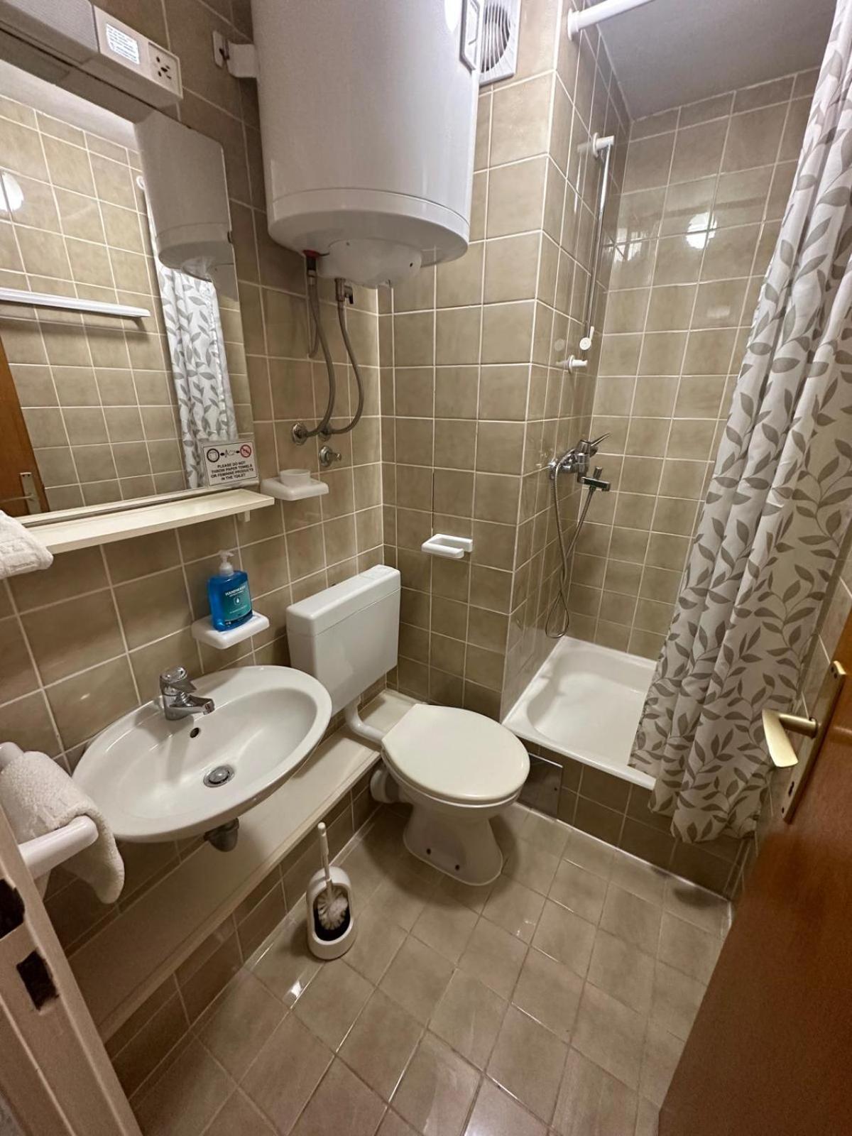 Povlja Bungalows Buitenkant foto